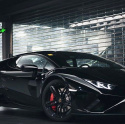Lamborghini w czarnym kolorze foli ppf. Foli z linii chroma guard - deep black gloss.